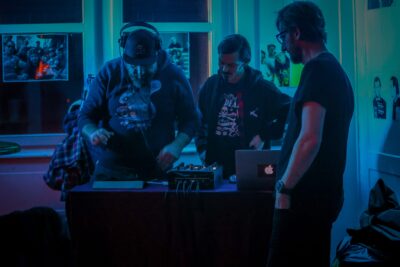 Tausend Tage Treppenhaus - No Joke - 01.04.2023